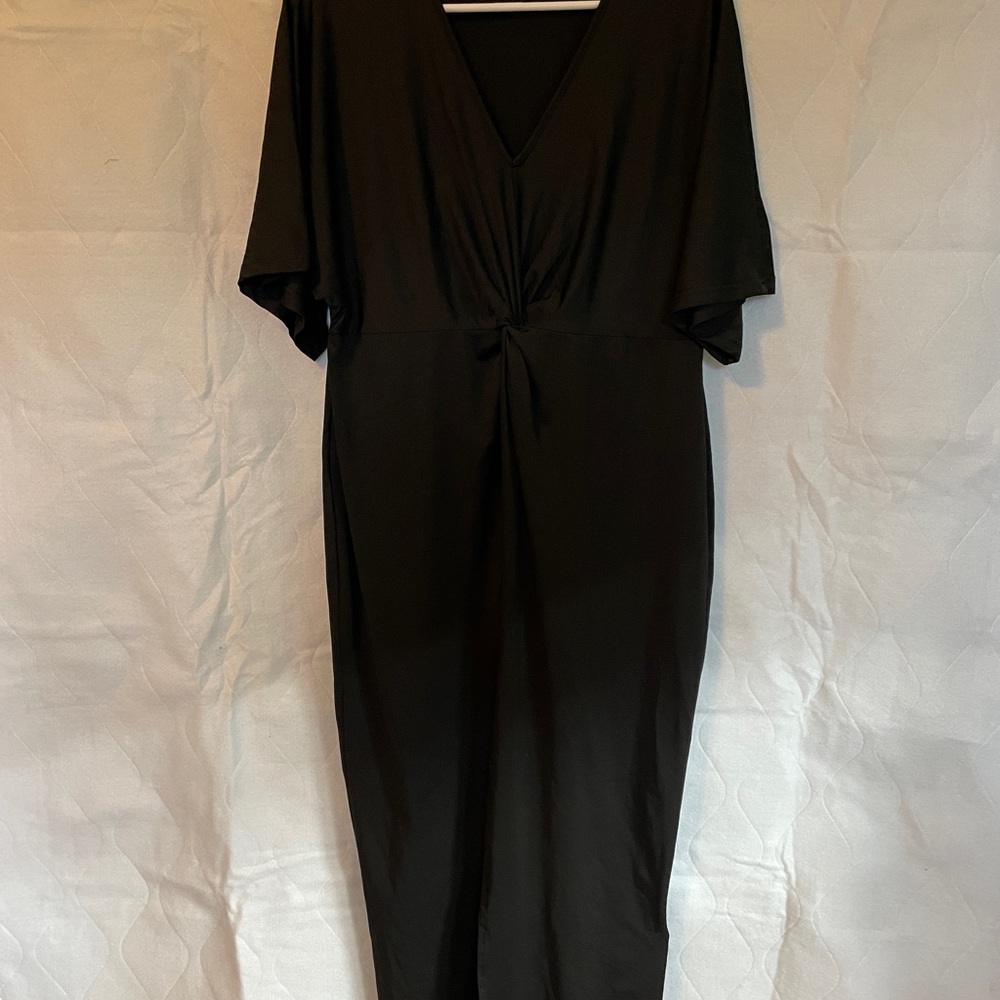 Elegant Black V-Neck Dress